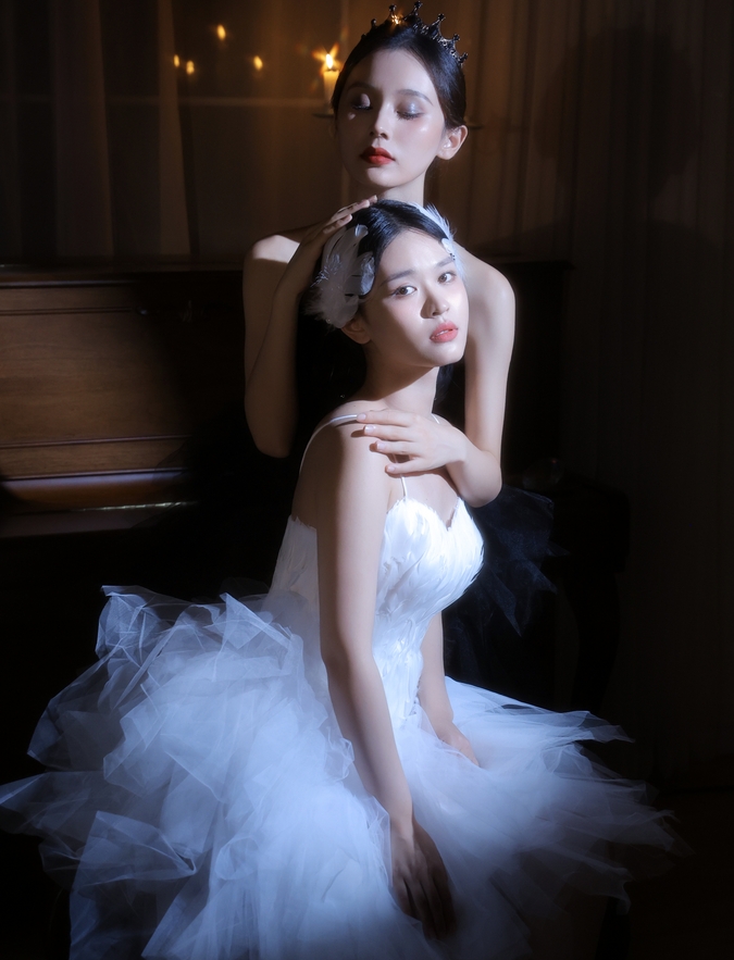 [YWW.ME] 2024.09.07 黑白天鹅 tina