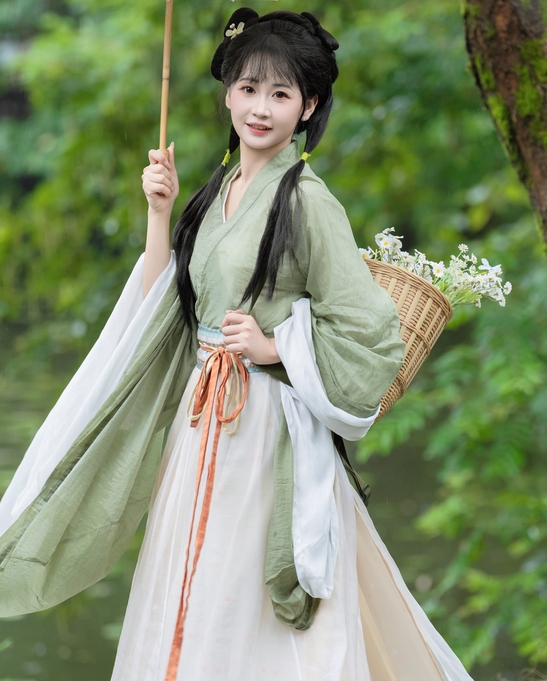 [YWW.ME] 2024.09.08 雨天 湫一只岁岁