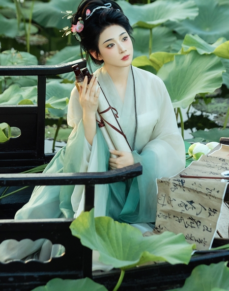 [YWW.ME] 2024.09.25 如梦令 辣兔头