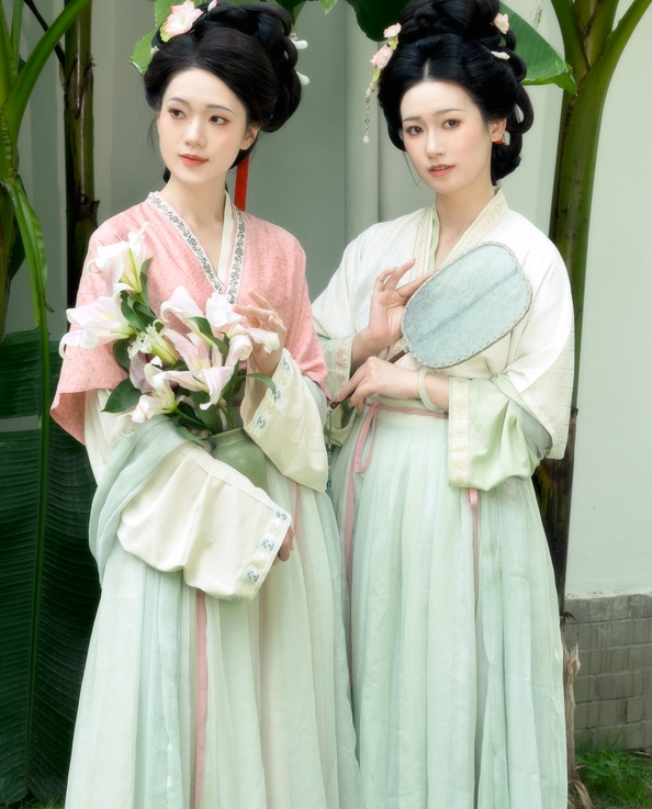 [YWW.ME] 2024.09.26 静女其姝 语卿