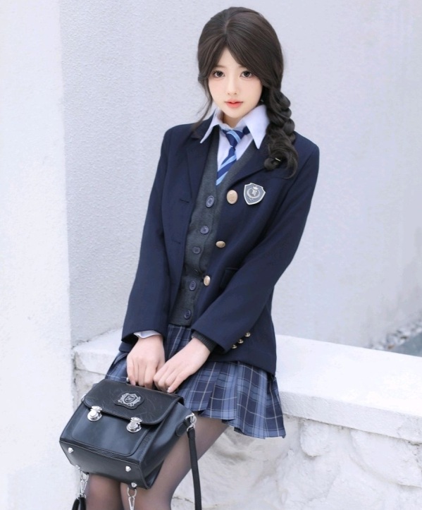 [XiuRen秀人网] 2024.12.31 No.9693 桃妖夭 黑丝制服