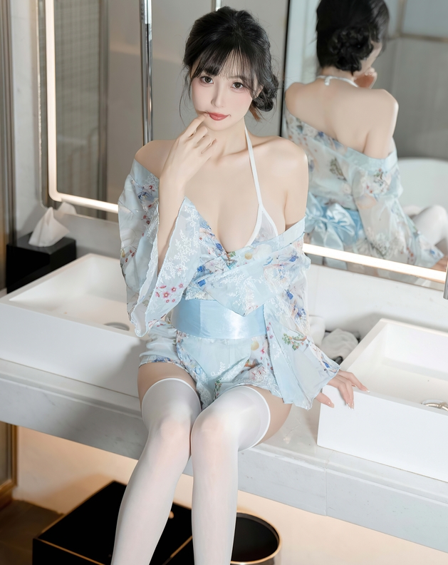 [XiuRen秀人网] 2024.12.20 No.9632 林星阑 丝袜美腿