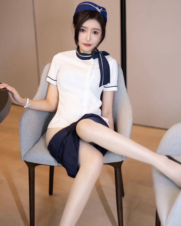 王馨瑶 – 内购无水印 VOL.1012 空姐真空
