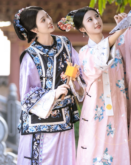 [YWW.ME] 2024.11.07 宫 芝芝琪