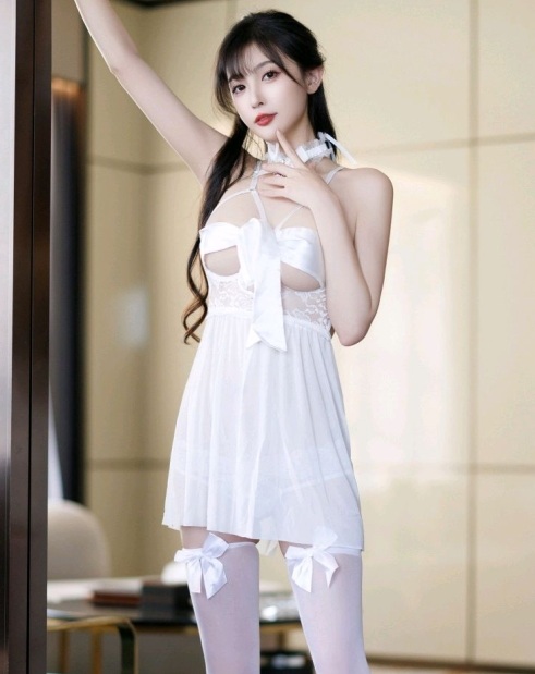 [XiuRen秀人网] 2025.02.10 No.9863 林星阑 丝袜美腿
