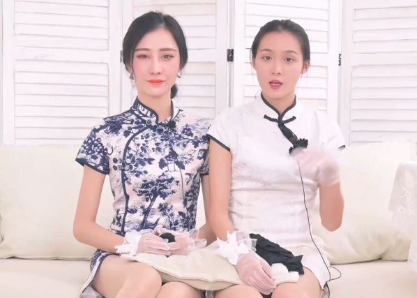 [SSA丝社] 评测 NO.130 君君&雪儿 双人开箱25元价位国产的连裤袜，油亮系列开箱测试（下）