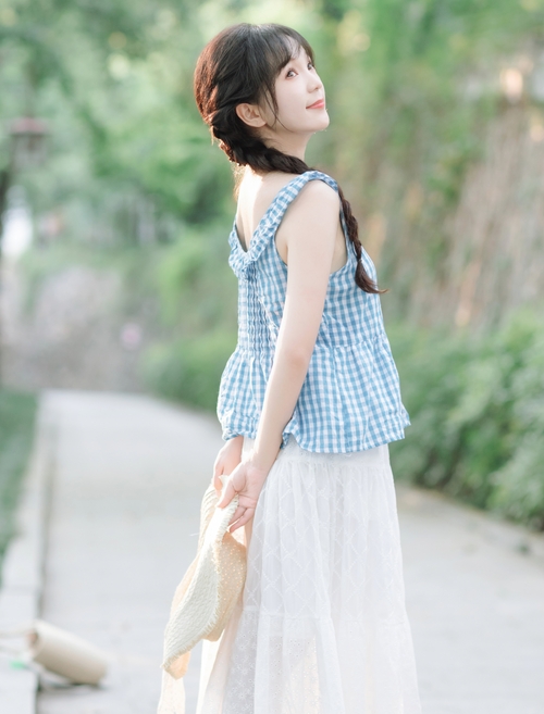 [YWW.ME] 2024.12.01 甜甜夏日 鱼泡泡