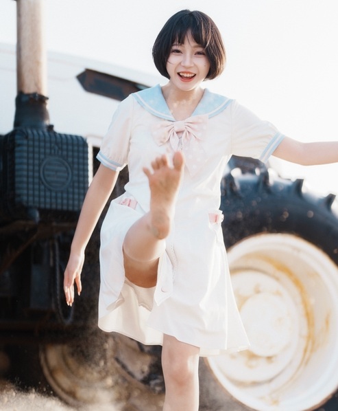 [YWW.ME] 2024.12.06 住在海边的少女 Disexi思宁