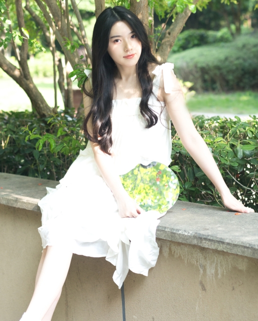 [YWW.ME] 2024.12.11 绿色的风 靜鏡婧