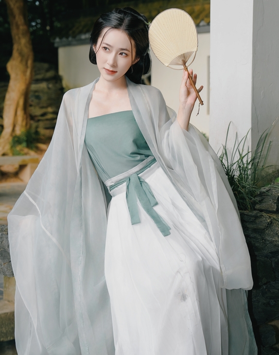 [YWW.ME] 2024.12.19 静谧之美 富婆