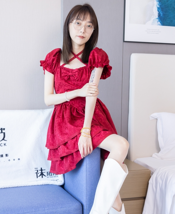 [BoBoSocks袜啵啵] NO.496 稚予-长靴、短靴、薄肉丝（花絮版）