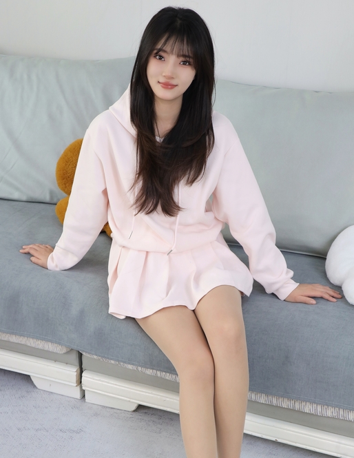 [绮梦摄影] 2025.03.27 NO.215 桃桃 珍藏无修无水印