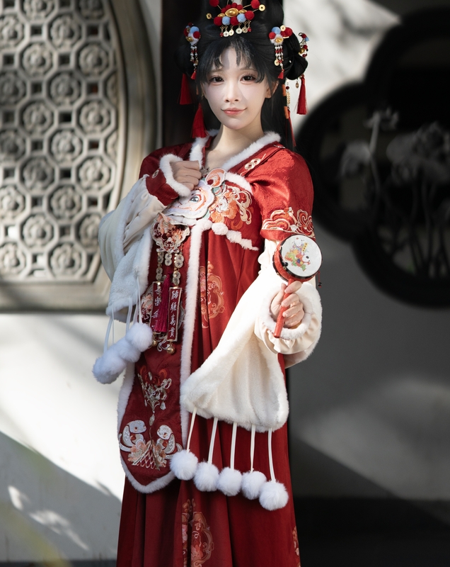 [YWW.ME] 2025.01.31 红红火火迎新年 一只小羊