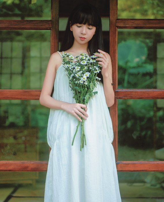 [YWW.ME] 2025.02.05 溪谷小院之美 o3uiii