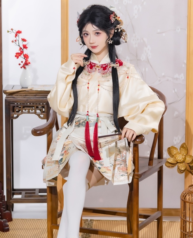 [YWW.ME] 2025.02.17 小城谣 绮罗生的小苏苏