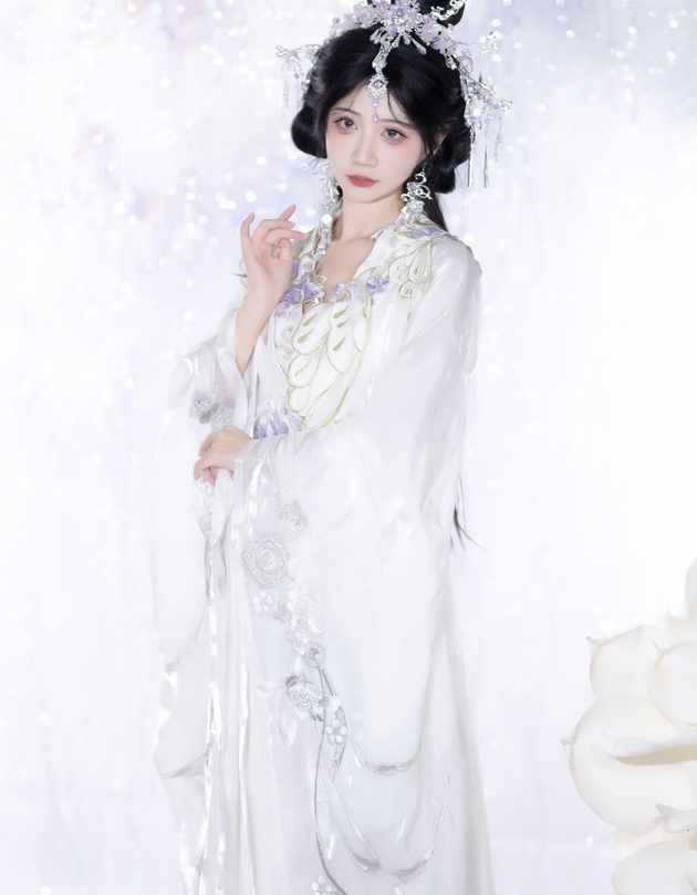 [YWW.ME] 2025.02.21 月色如霜 绮罗生的小苏苏