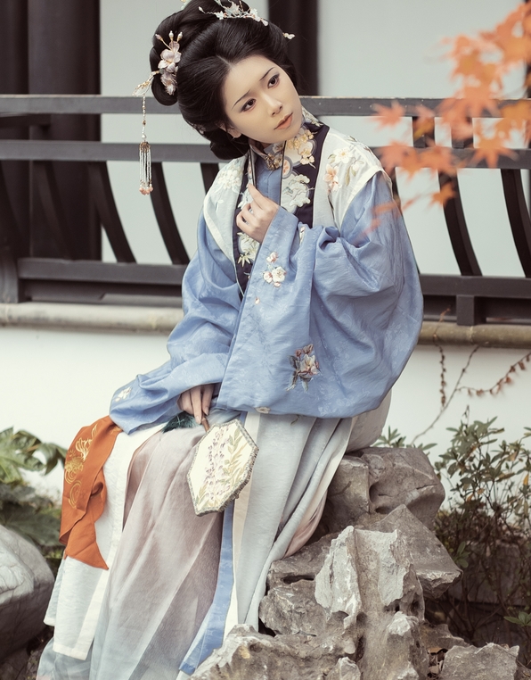 [YWW.ME] 2025.02.24 霜叶又红 争渡
