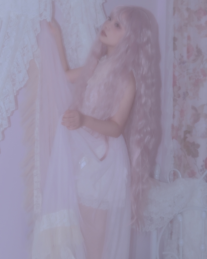 [YWW.ME] 2025.02.27 梦核芭比 贝贝bu睡觉