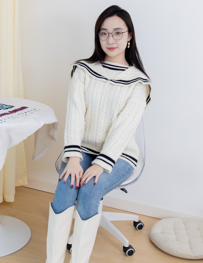 物恋传媒 NO.2302 恬恬-长靴、厚白丝、裤里丝、瑜伽动作老头乐挠脚剧情