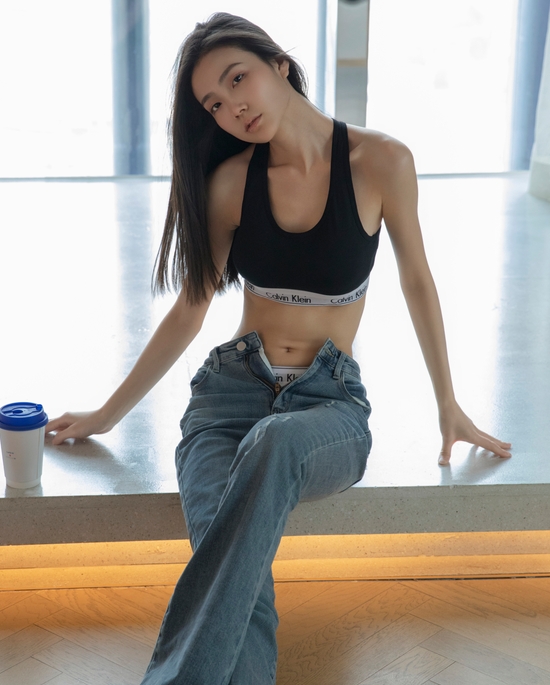 [YWW.ME] 2025.03.07 Jeans in the summer 我是小兔
