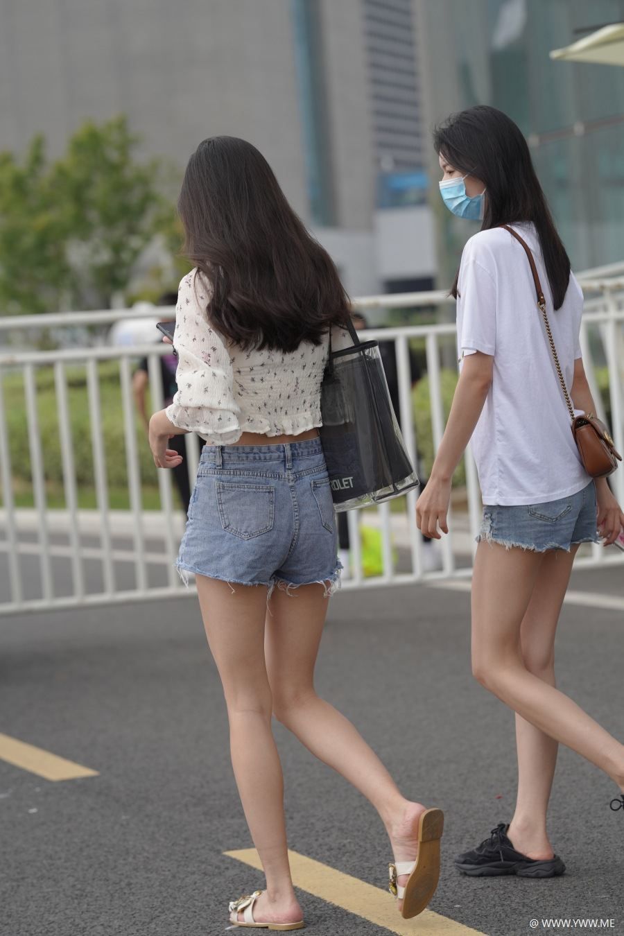 精选街拍 – 青春靓丽漂亮小姐姐-HDMISS