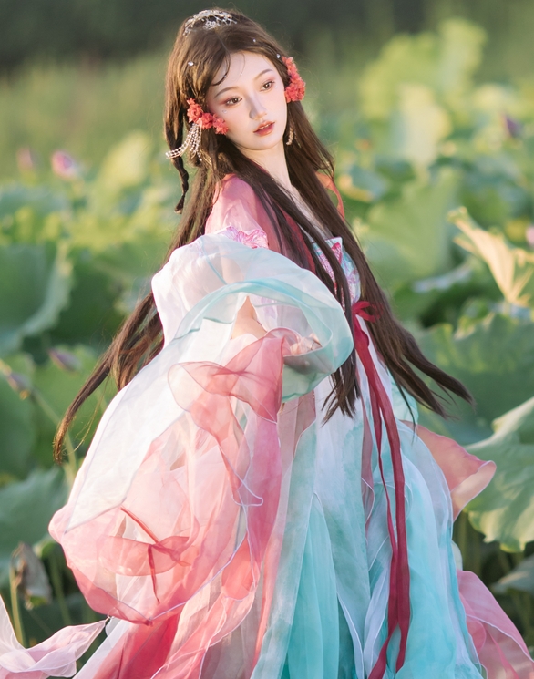 [YWW.ME] 2025.04.07 小锦鲤 冬初六