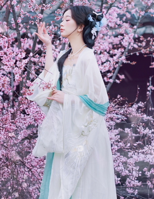 [YWW.ME] 2025.04.08 樱花落 瓯