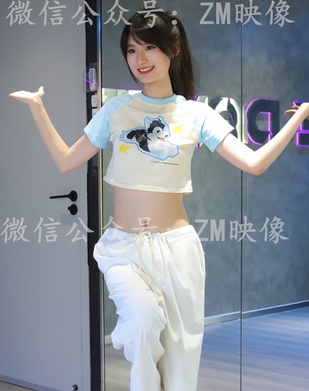织梦行影摄影作品 NO.223 歌舞婵娟-双脚缤纷锦鞋软 完整版