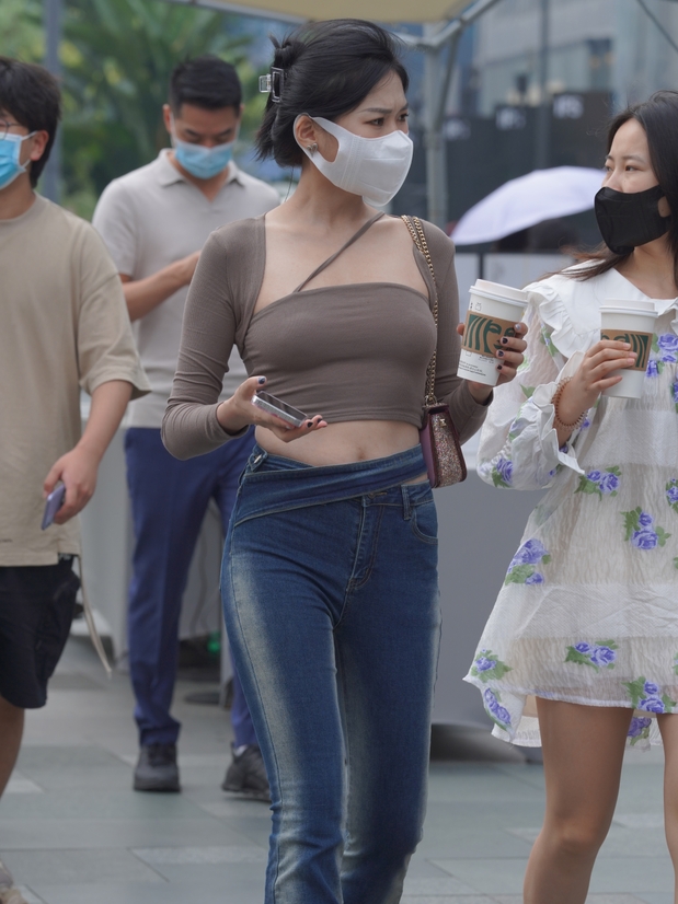 精选街拍 – 牛仔裤搭配